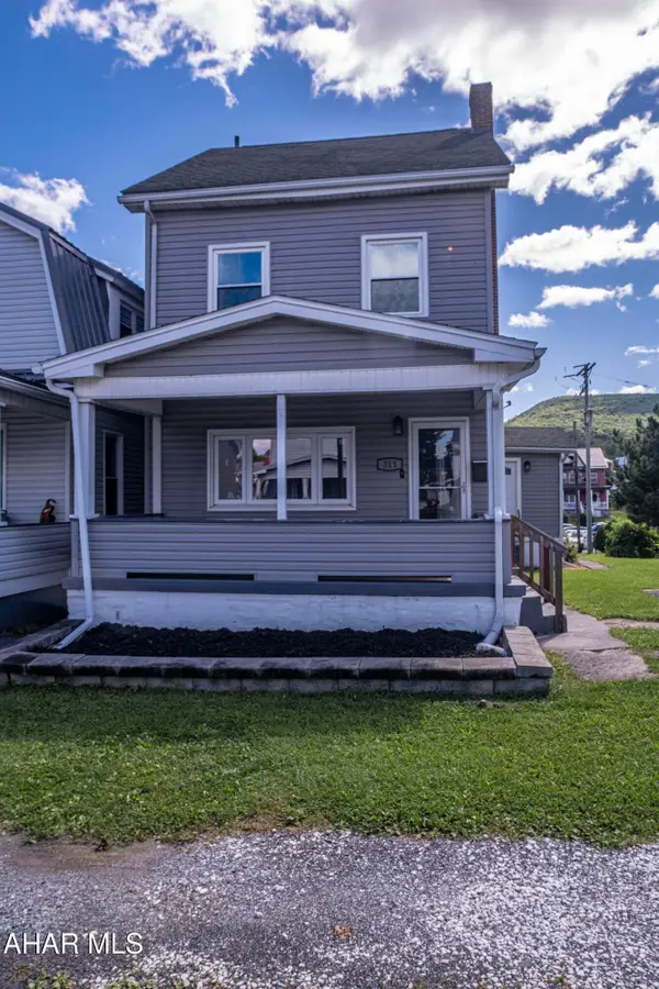 311 E Logan Avenue, Altoona, PA 16602
