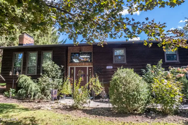 230 Fay Street, Hollidaysburg, PA 16648
