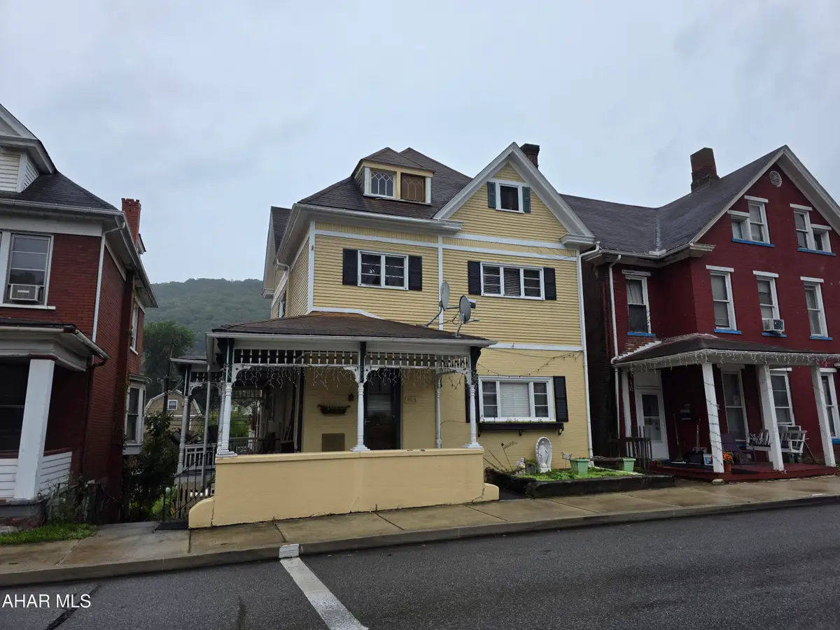 814 Washington Avenue, Tyrone, PA 16686 - #1
