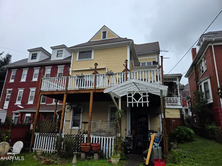 814 Washington Avenue, Tyrone, PA 16686 - #2