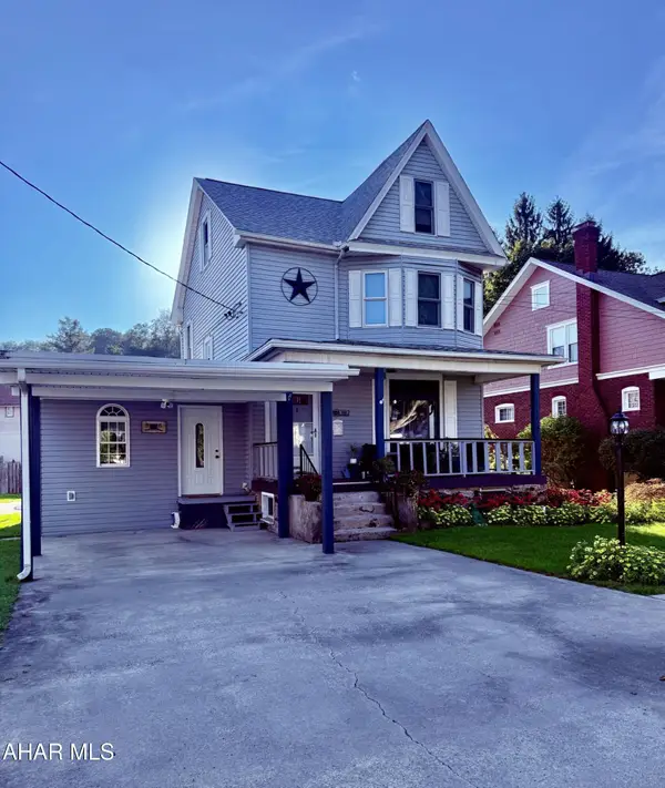 206 Coleridge Avenue, Altoona, PA 16602