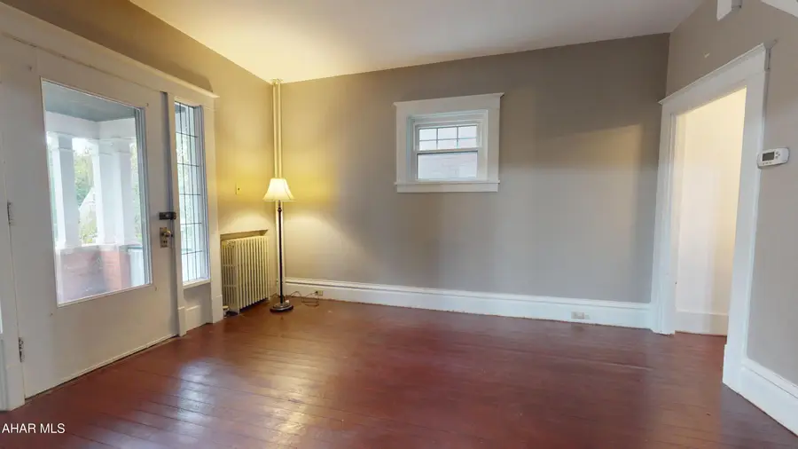 1227 Walnut Street, Hollidaysburg, PA 16648 - #2