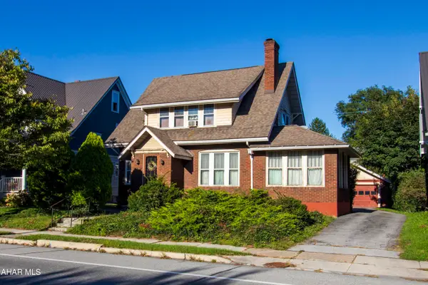 213 Logan Boulevard, Altoona, PA 16602