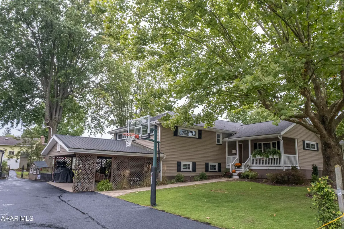 420 Benton Drive, Hollidaysburg, PA 16648 - #1