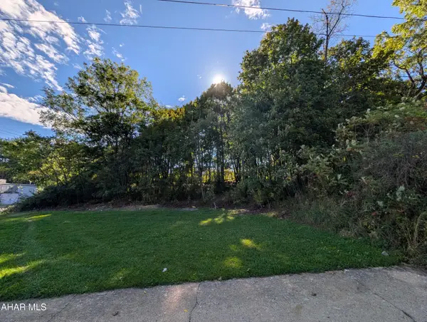 100-102 Walton Avenue, Altoona, PA 16602