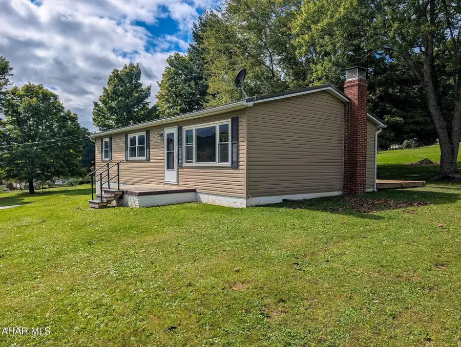 2158 Cumberland Road, Bedford, PA 15522 - #2
