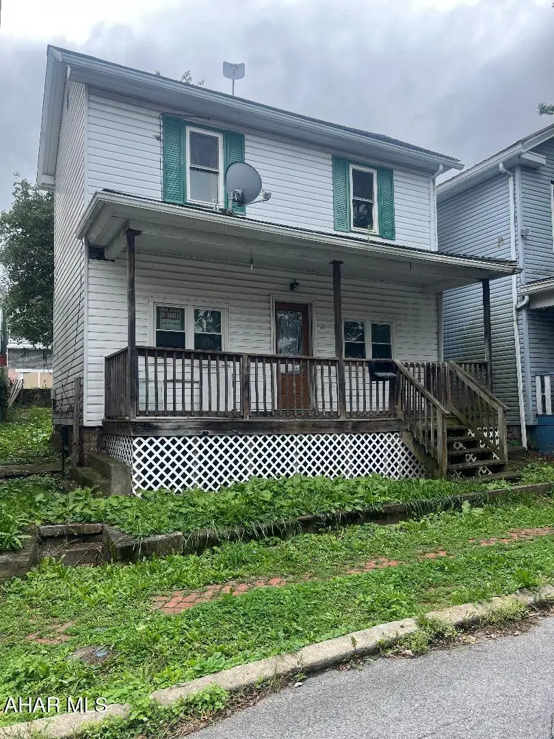 1017 5th Avenue, Altoona, PA 16602 - #1