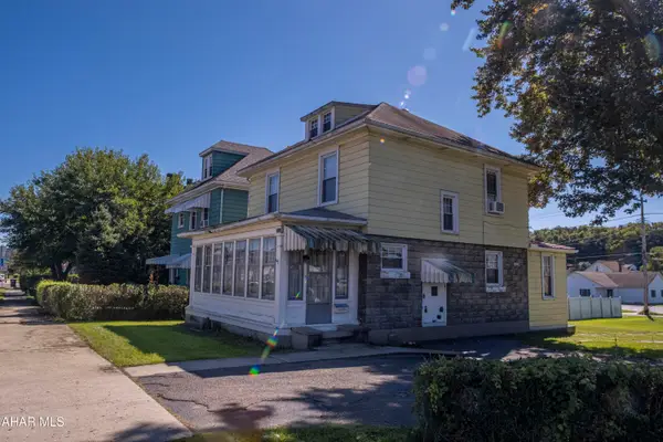 1120 Pennsylvania Avenue, Huntingdon, PA 16652