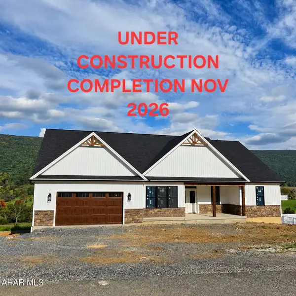 131 Fairway Estates Drive, Hollidaysburg, PA 16648