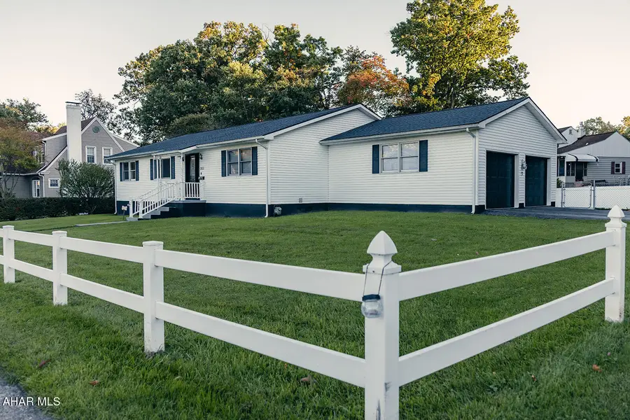 2815 Ivyside Drive, Altoona, PA 16601 - #2