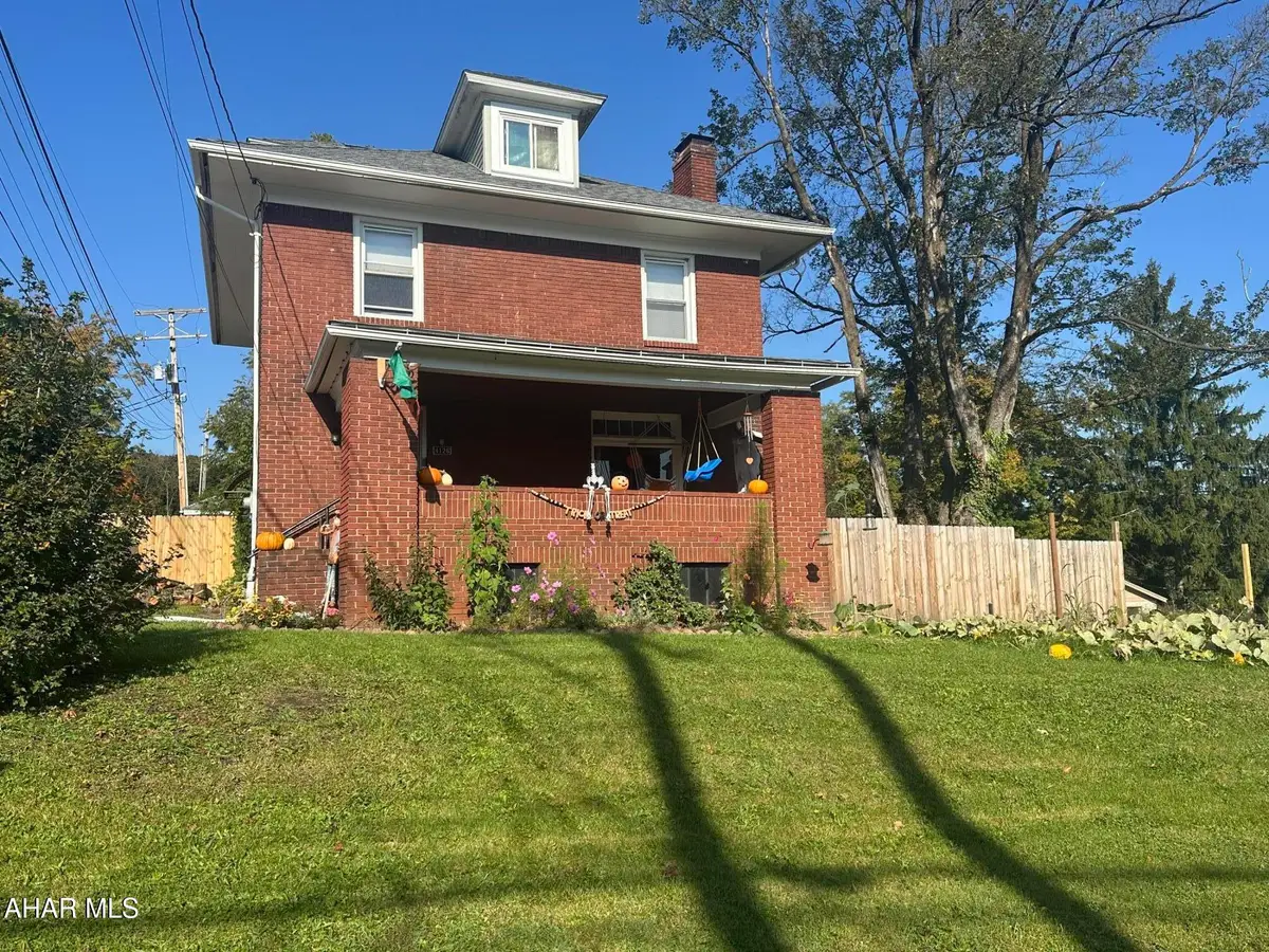 4126 Broad Avenue, Altoona, PA 16601 - #1