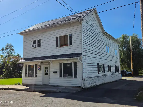 806 N Cambria Street, Bellwood, PA 16617