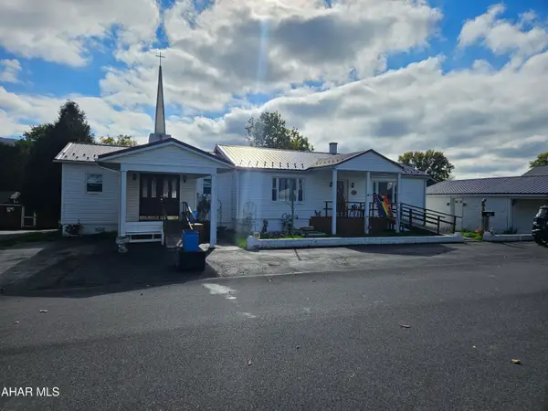 907-909 N 3rd Street, Bellwood, PA 16617
