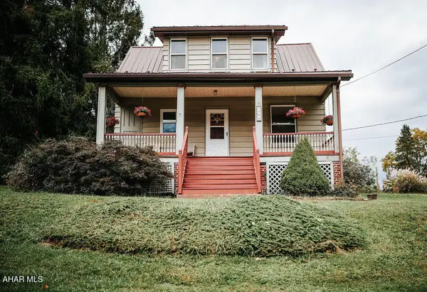 596 Oak Street, Tyrone, PA 16686