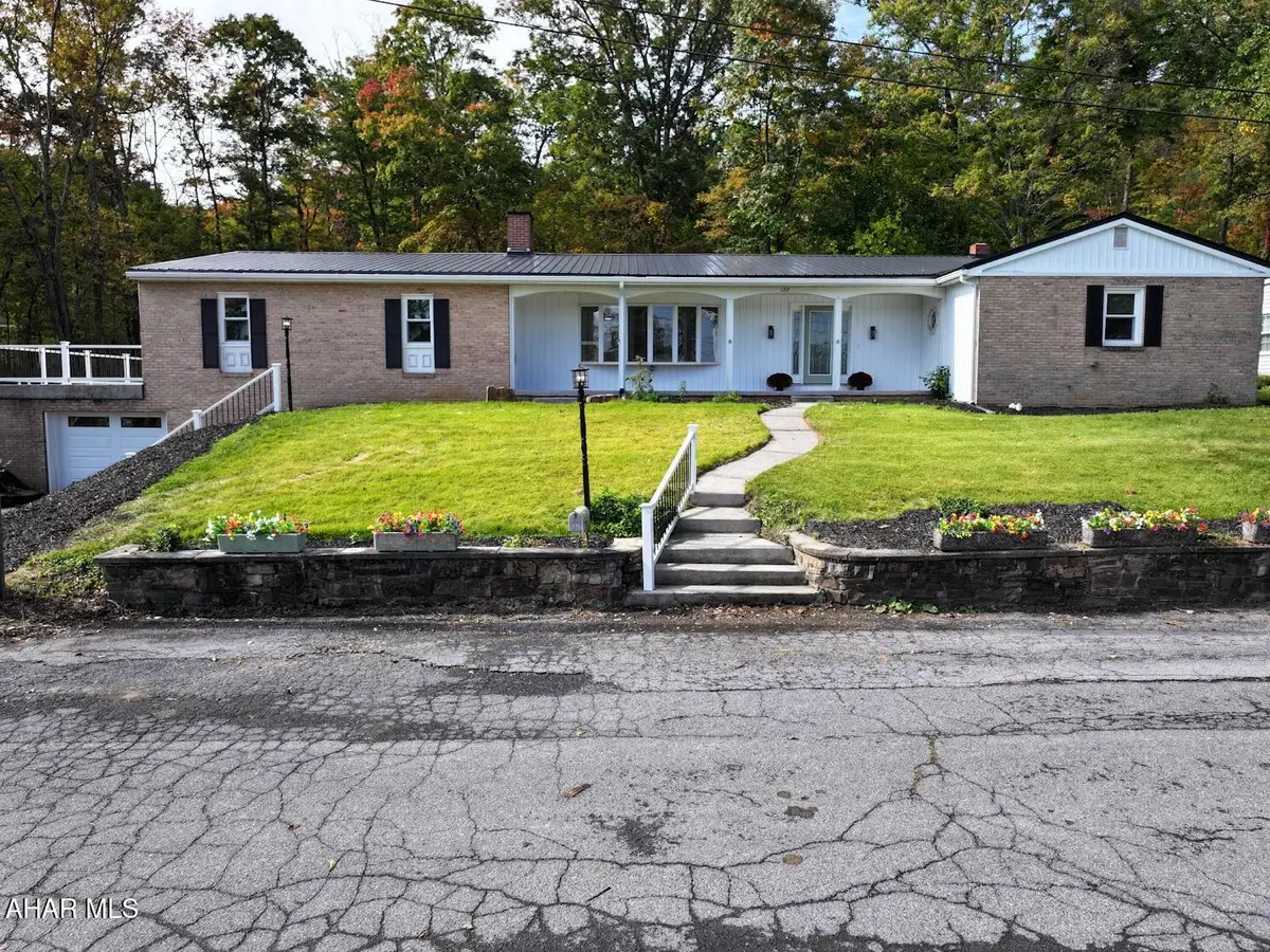 122 Evergreen Drive, Bedford, PA 15522 - #1
