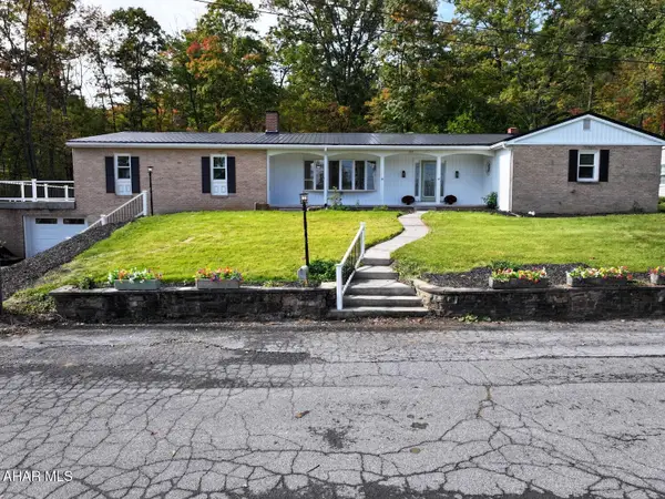 122 Evergreen Drive, Bedford, PA 15522