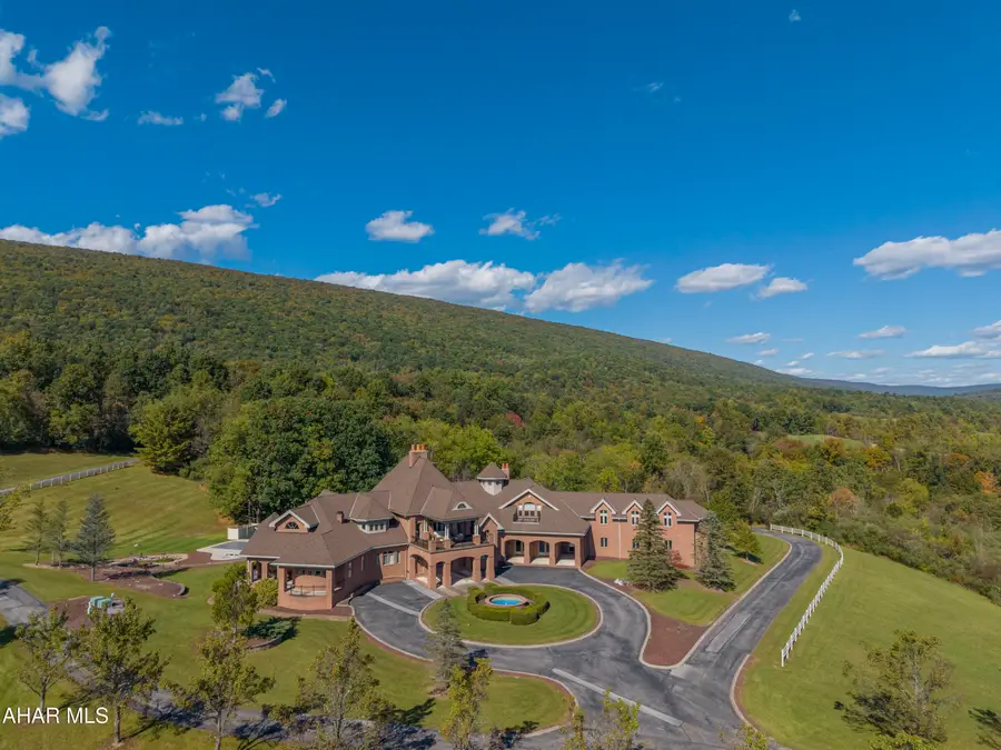 46 Rosswoods Lane, Hollidaysburg, PA 16648 - #3