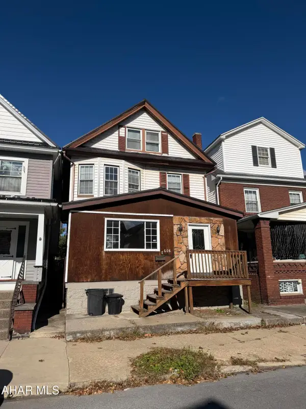 2608 W Chestnut Avenue, Altoona, PA 16601