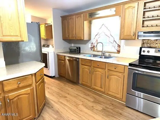198 Dylan Drive, Duncansville, PA 16635 - #2