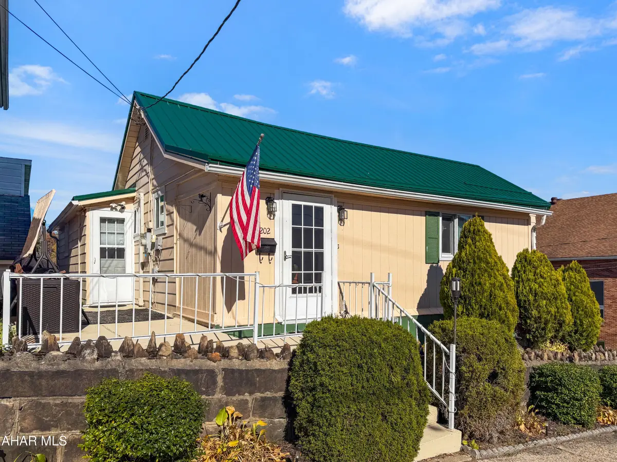 1202 Roberts Street, Nanty Glo, PA 15943 - #1