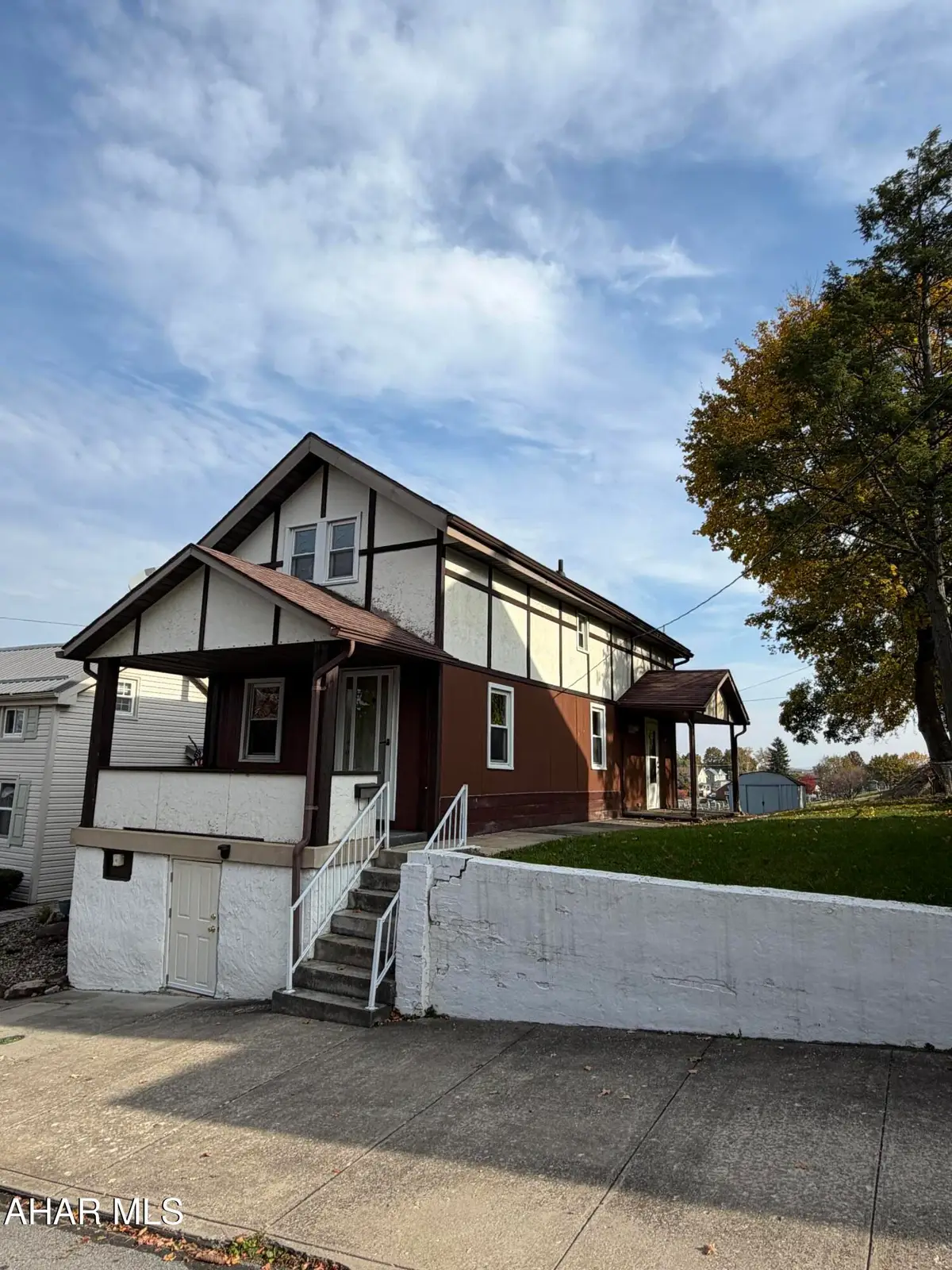 708 N Montgomery Street, Hollidaysburg, PA 16648 - #1