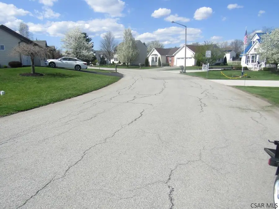 1303 Brierwood Drive, Somerset, PA 15501 - Image #3