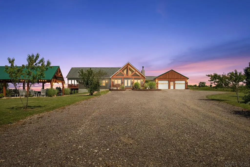 5164 Lincoln Highway, Stoystown, PA 15563 - #1