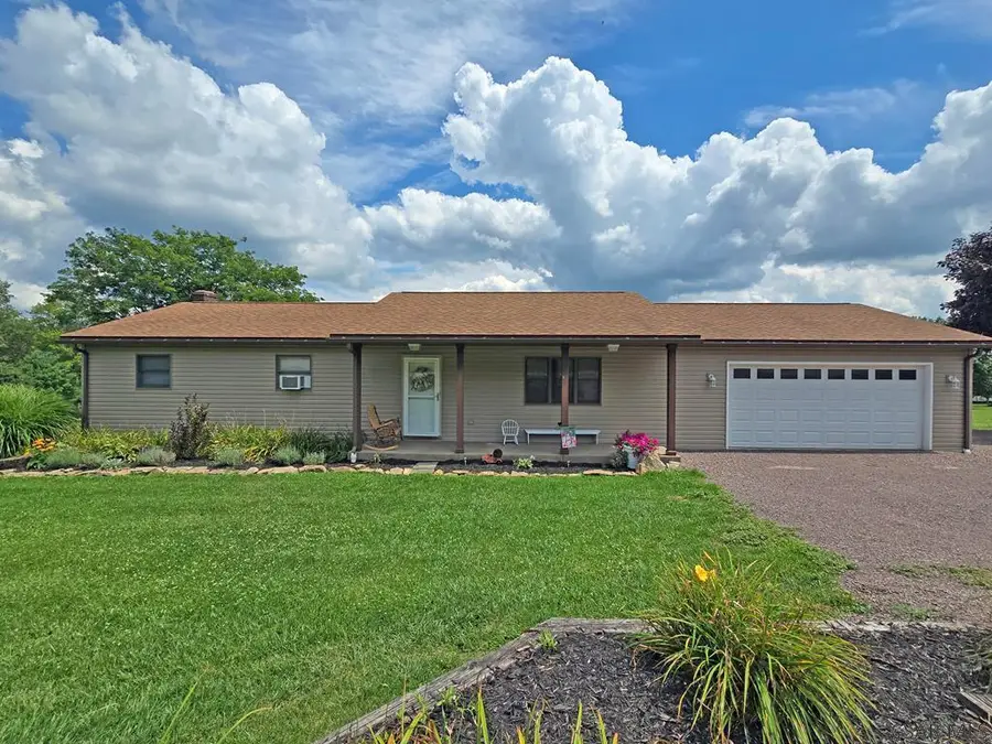 324 Upper Springs Rd, Salisbury, PA 15558 - Image #2