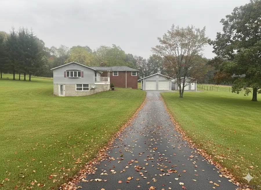 227 Martin Rd, Johnstown, PA 15904 - Image #2