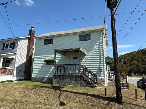 638 Stewart Street, Beaverdale, PA 15921