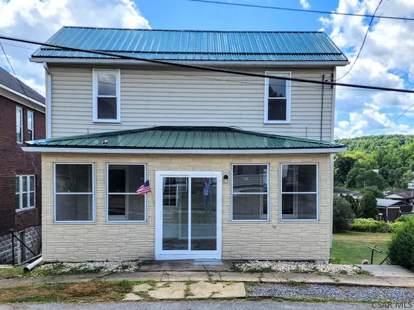 2222 Jackson Avenue, Windber, PA 15963
