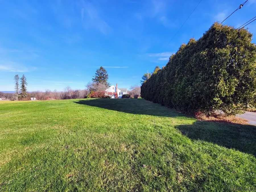 Barry James Place, Johnstown, PA 15904 - Image #3