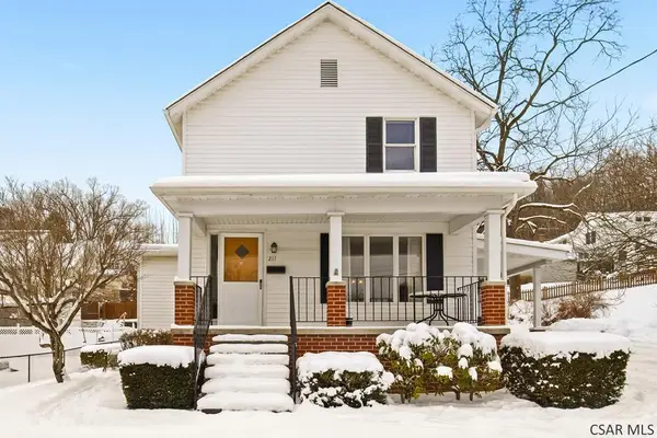 211 N Vincent Ave, Somerset, PA 15501