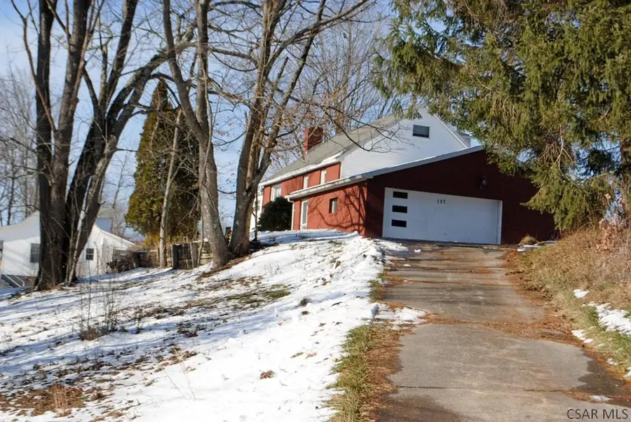 137 Berwick Road, Johnstown, PA 15904 - Image #2