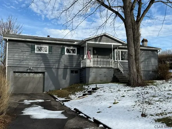 218 Gelesh Street, Parkhill, PA 15945