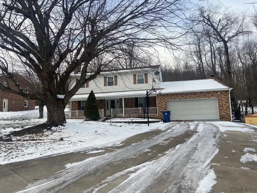 308 Terlyn, Johnstown, PA 15904 - #2