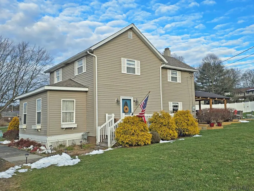 113 Gay St, Salisbury, PA 15558 - Image #1