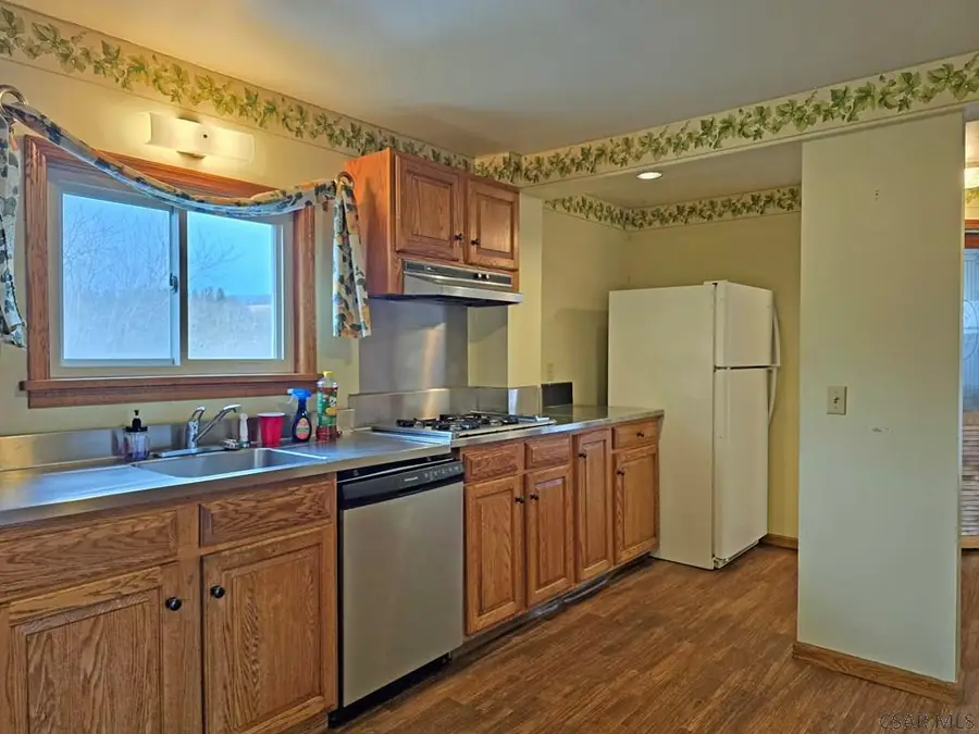 203 Hill St, Meyersdale, PA 15552 - Image #3