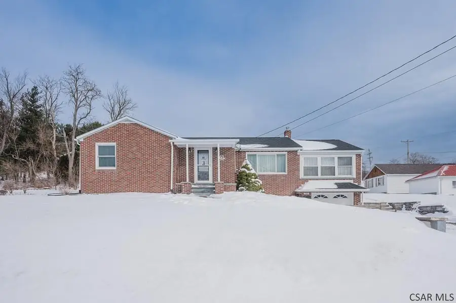 307 Cambria Avenue, Windber, PA 15963 - Image #2
