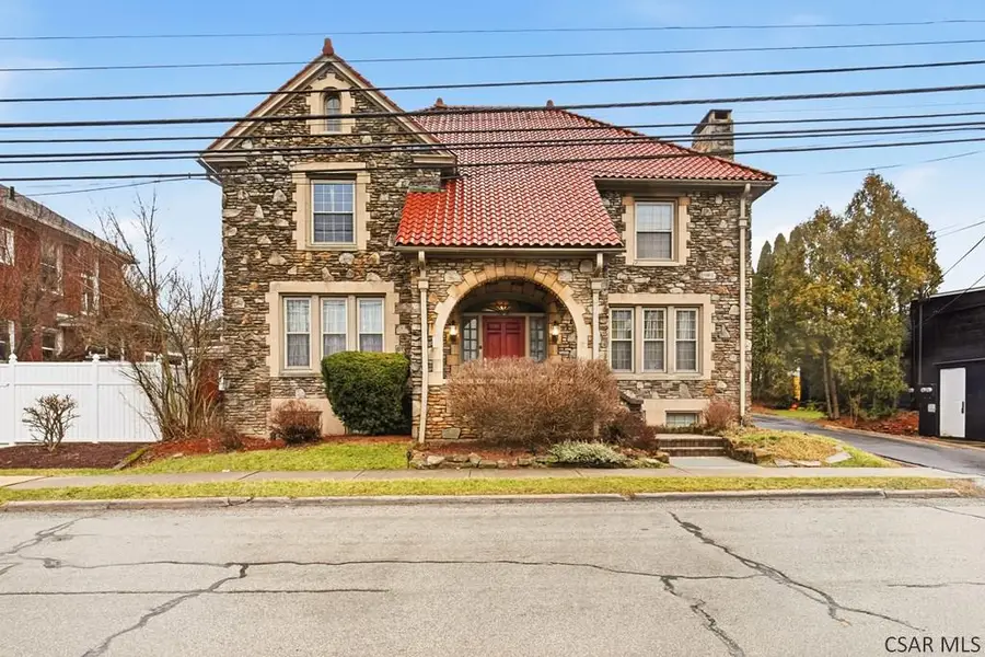 122 N Rosina Avenue, Somerset, PA 15501 - Image #2