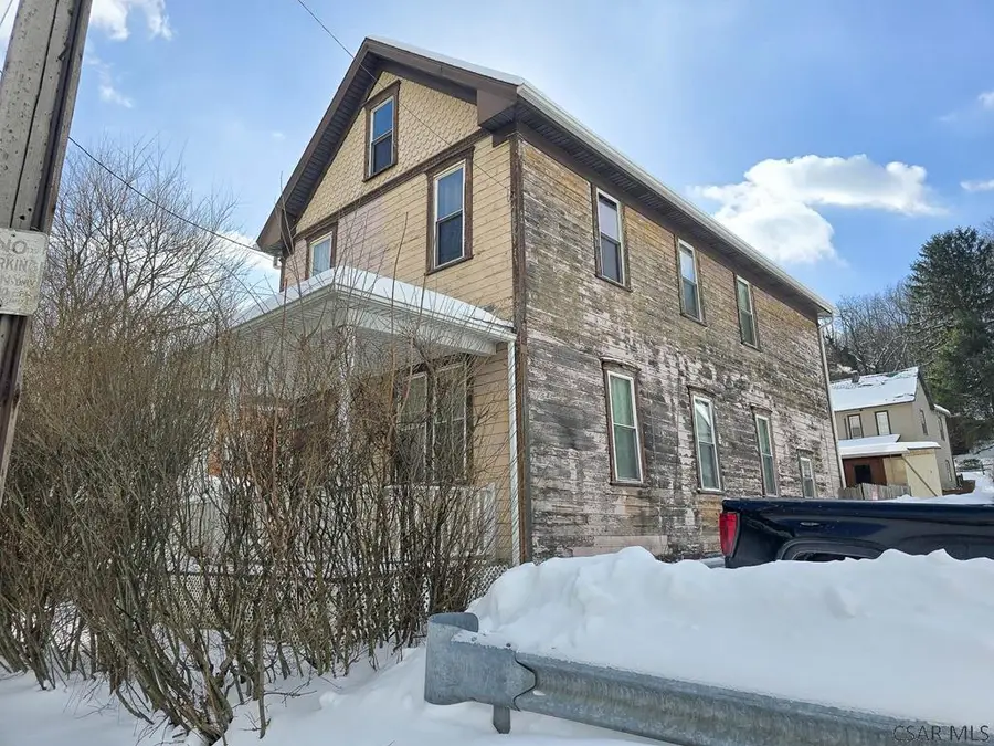1052 Bedford Street, Johnstown, PA 15902 - Image #2