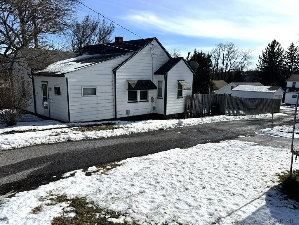 225 Columbia Street, Johnstown, PA 15905 - Image #1
