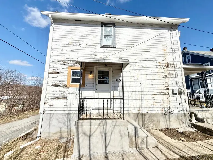 817 Park Ave R, Johnstown, PA 15902 - #3