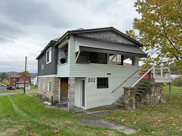 202 Strayer Street, Johnstown, PA 15906