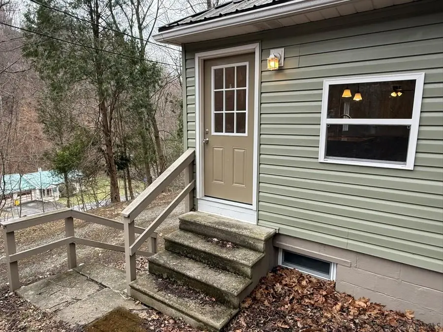 516 Govier Lane, Johnstown, PA 15905 - #3