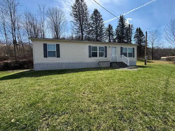 1141 Slagle Hill Rd, Hooversville, PA 15926