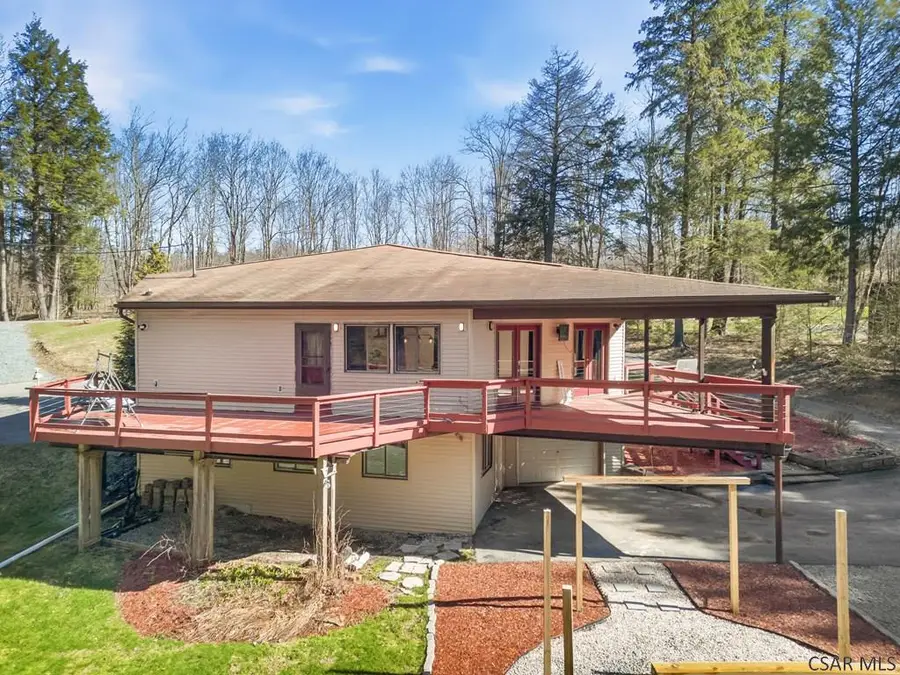 218 North Fairway Rd, Central City, PA 15926 - #2