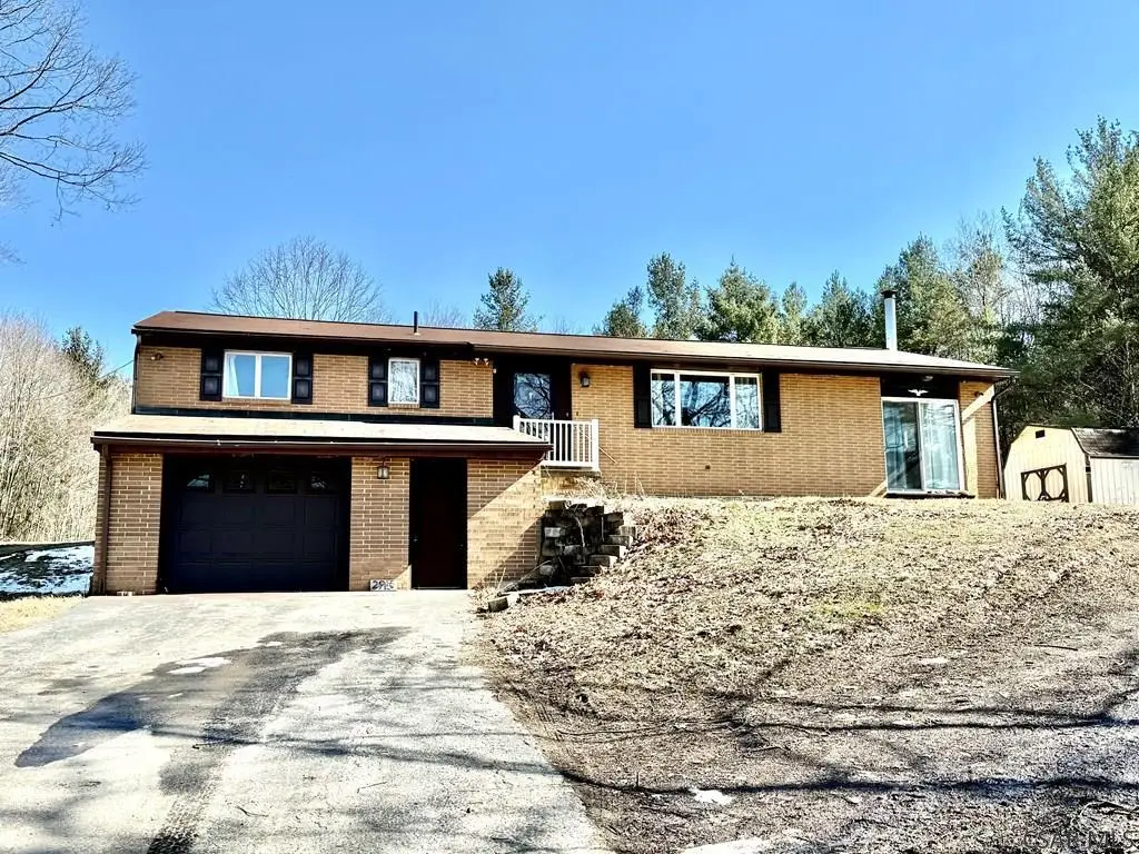 2915 Penn Avenue, Boswell, PA 15531 - #1