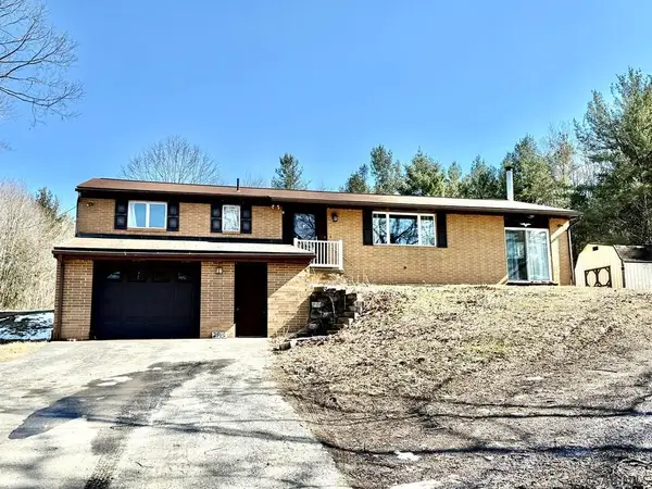 2915 Penn Avenue, Boswell, PA 15531