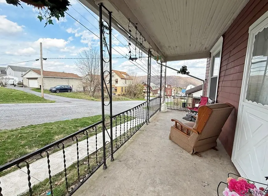 419 Chandler Avenue, Johnstown, PA 15906 - #2